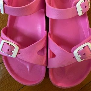 Little kid Birkenstock waterproof sandal